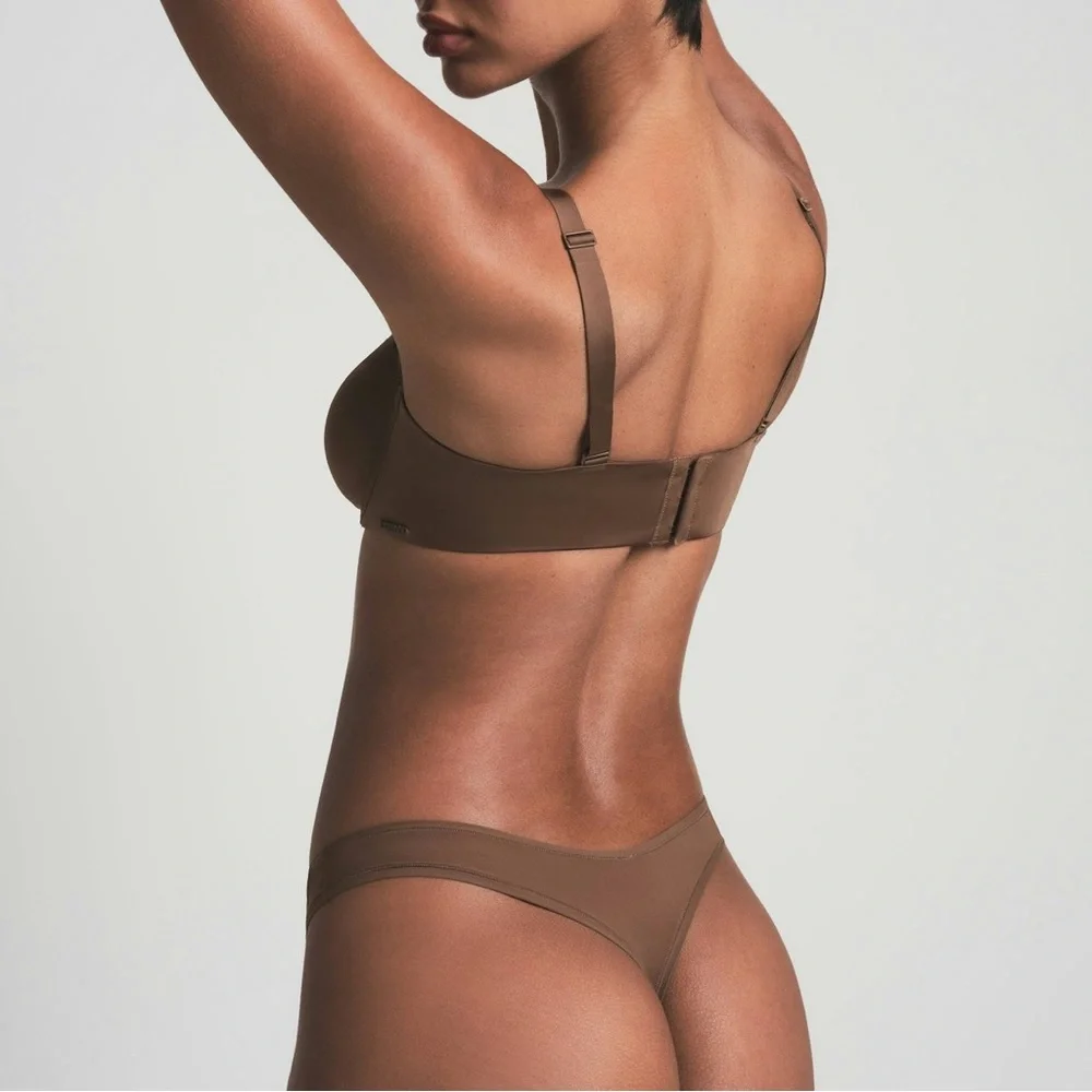 SKIMS No Show Unlined Balconette Underwire Bra - Jasper - Picture 5 of 9